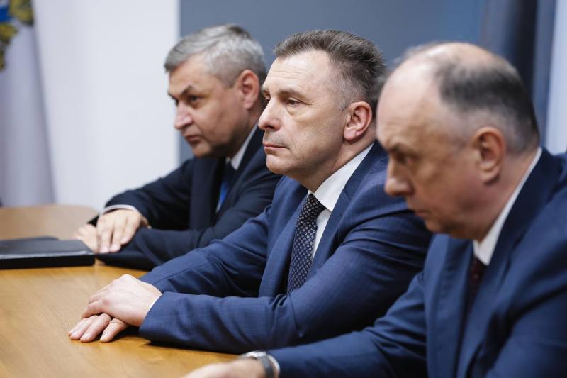 В Самаре губернатор Федорищев провел рабочую встречу с новым руководителем регионального управления Росгвардии