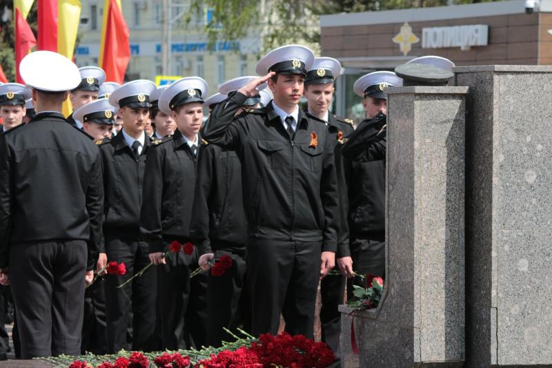 В Самарской области официальная пассажирская навигация открылась парадом судов