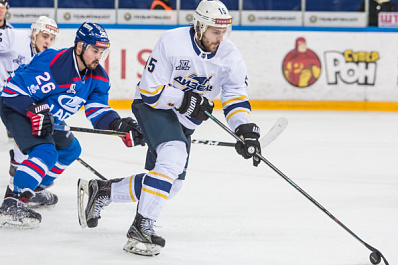 Хоккеисты "Лады" проиграли в Пензе с минимальным счетом