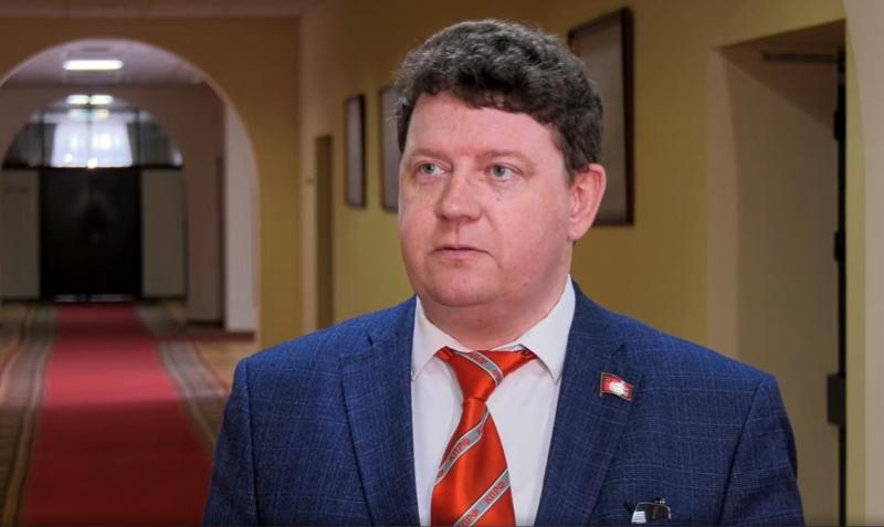 Представитель фракции КПРФ в Губдуме: "Мы единогласно оценили положительную работу Правительства Самарской области"