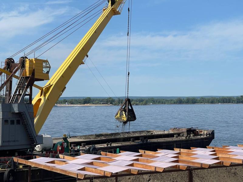 В Самаре на городские пляжи 7 июня завезли новый песок 