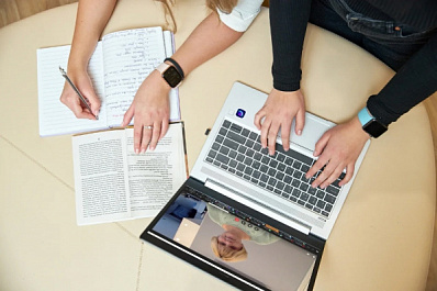 "Сферум" продолжает расти: в платформе зарегистрировано уже 300 тысяч пользователей