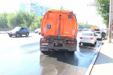 400 человек и 300 машин ежедневно убирают Самару во время ЧМ-2018