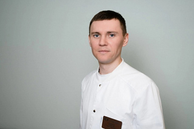 Разрыв век и ожоги: самарский офтальмолог рассказал с какими "новогодними" травмами глаз к нему обращались