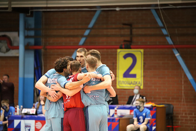 Волейбольная "Нова" стала чемпионом и завоевала право выступать в Суперлиге