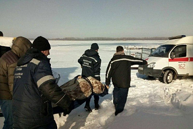 Из Рождествено спасатели эвакуировали 80-летнюю женщину с переломом бедра