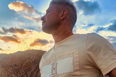 Певца Митю Фомина сравнили с Сергеем Есениным