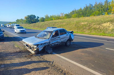 27 августа в Самарской области произошли два ДТП с шестью автомобилями