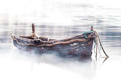 В Самарской области при эвакуации людей опрокинулась лодка