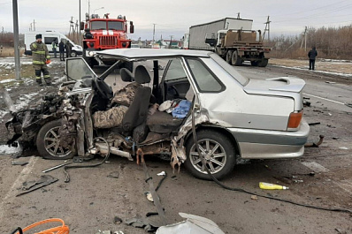 В Волжском районе страшная авария унесла жизни двух человек