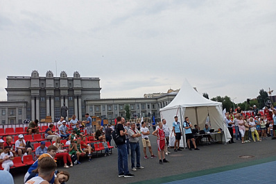 В Самаре на площади Куйбышева стартовал XI турнир по баскетболу 3х3 "Samara Open"