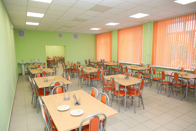 Пищеблоки во всех самарских школах планируют отремонтировать до 2024 года