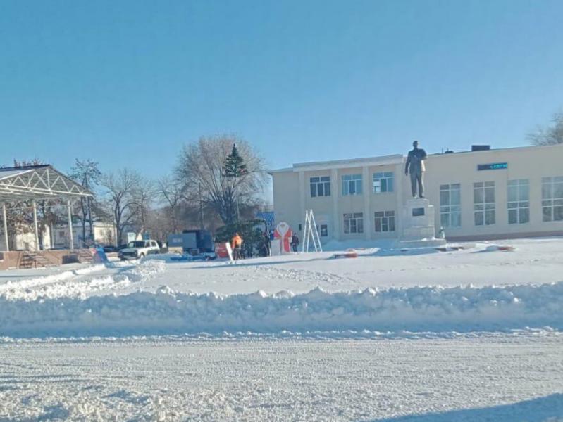 Село Приволжье осталось без ёлки и сотовой связи из-за штормового ветра