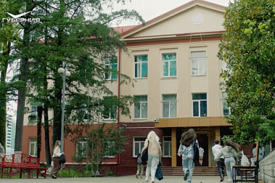 Лидер группы "Руки вверх" Сергей Жуков представил в Самаре кинокартину "Плакса"