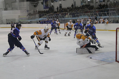 Самарский ЦСК ВВС одержал волевую победу над Ермаком в чемпионате ВХЛ