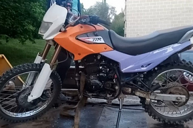 В Жигулёвске мужчина, лишённый прав за пьяную езду, рассекал на мотоцикле без номеров