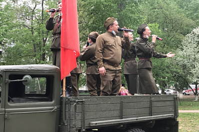 В Тольятти устроили концерты под окнами ветеранов