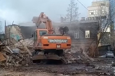 В Самаре снесли часть усадьбы купца Стройкова