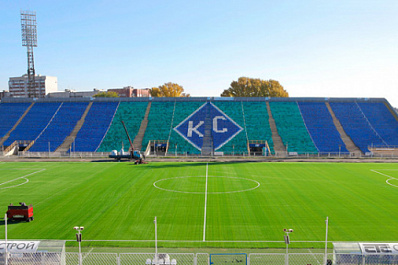 Матч "Крылья Советов" - "Чертаново" пройдет на стадионе "Металлург"