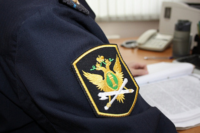 В Самаре судебные приставы добились сноса перегородки в коридоре жилого дома на Пятой просеке