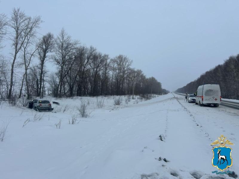 В Тольятти женщина на LADA X-Ray въехала в автобус