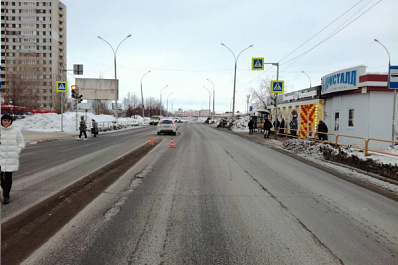 Пролетела на красный: в Тольятти автоледи на XRAY сбила ребенка