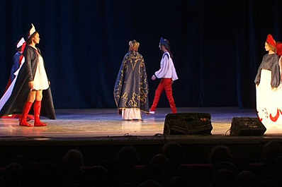 Около 2 тысяч ветеранов-активистов со всего региона съехались в Самару на торжественный концерт