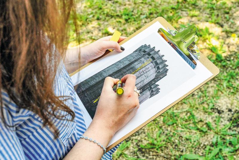 Найти дом дракона: в самарской Третьяковке стартовал сезон пленэров