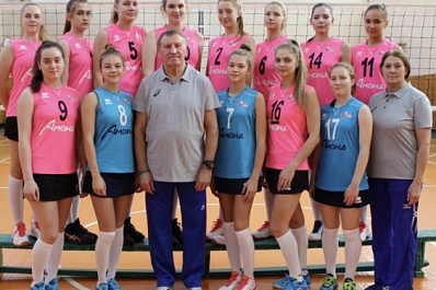 Волейбольная "Искра" готовится к играм в Рязани 