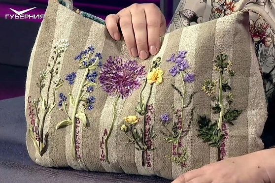 Вышиваем лук. Ручная работа