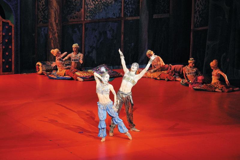 Дягилевские сезоны в Самаре: Андрис Лиепа поставил два балета Серебряного века