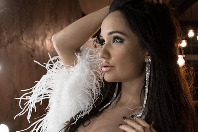 Убрала из жизни лишних людей: самарская go-go-танцовщица, юрист и сторимейкер – о тройном успехе 