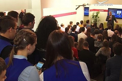 Председатель губдумы Геннадий Котельников встретился с самарскими студентами