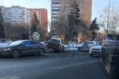 В Самаре из-за аварии на Московском шоссе образовалась гигантская пробка