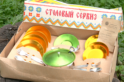 Делали на века: как Куйбышевский авиационный завод выпускал игрушечную посудку для детей