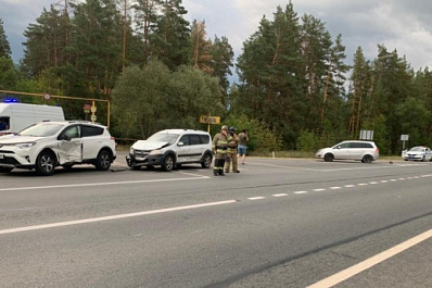Пьяный водитель устроил массовое ДТП на трассе в Самарской области