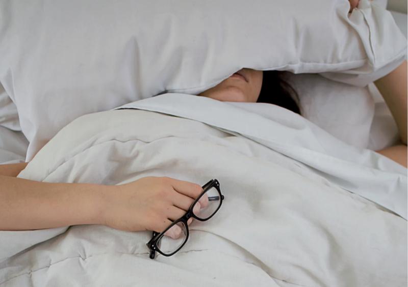 Сон, ЗОЖ и другие: названы семь способов побороть депрессию