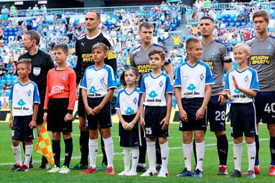 "Крылья Советов" уедут на сборы в Австрию