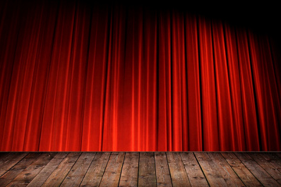 Незрячие актёры-любители поставили и сыграли спектакль "Горе от ума"