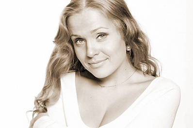 Мария Феофанова: "Творческие мероприятия губернии стали более профессиональными и молодежными"