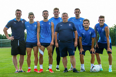 Лев Лещенко: Игорь Осинькин может заменить Станислава Черчесова