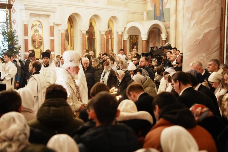 Жители Самарской области встретили Рождество Христово