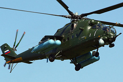 Российский военный вертолёт Ми-35 совершил вынужденную посадку