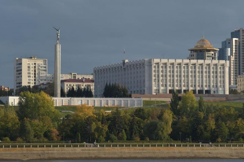 Новая "космическая" экспозиция открылась на площади Славы в Самаре