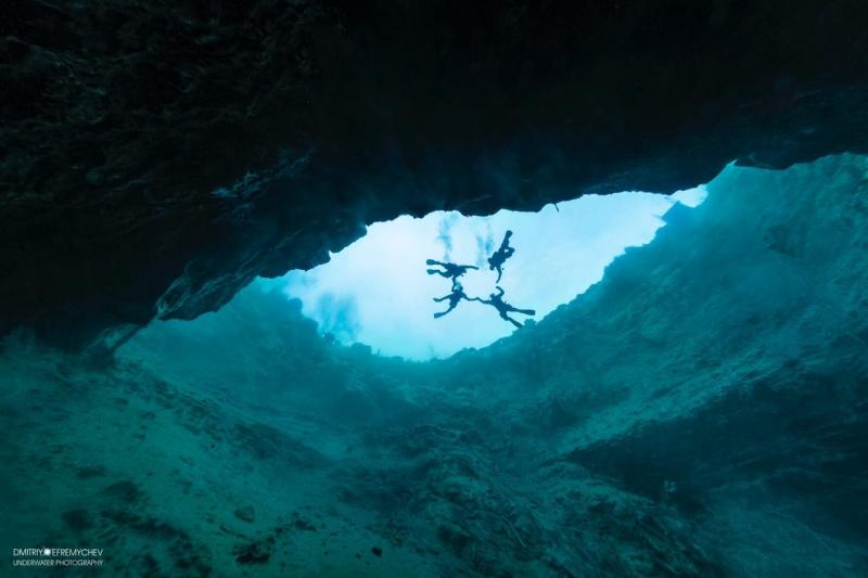 Дайвер из Самары показал дно Голубого озера
