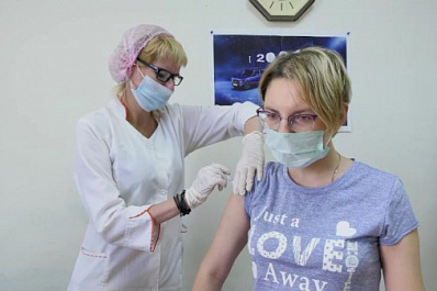 Почти 60 % коллектива "Самарского областного вещательного агентства" прошли вакцинацию от COVID-19