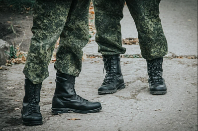 В осенний призыв россиянам могут прийти бумажные и электронные повестки