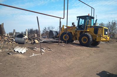 В Борском районе начали разбирать завалы на месте сгоревших домов