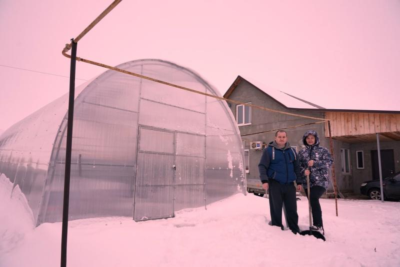 Соцконтракт помог многодетной семье из Елховского района открыть полезное производство