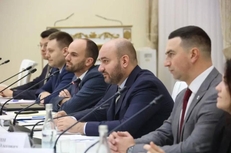 В Самаре Вячеслав Федорищев встретился с молодыми учеными – участниками V Конгресса молодых ученых